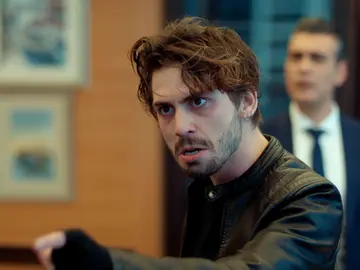 Selçuk pide la prueba de paternidad a Haluk Güçlü Selçuk pide la prueba de paternidad a Haluk Güçlü