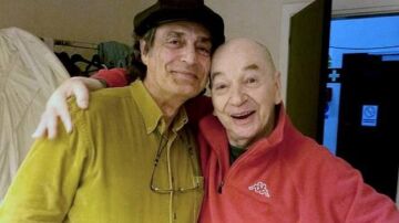 Fernando Castillo, a la izquierda, con el coreógrafo Lindsay Kemp