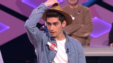 La radical transformación de Íñigo al ponerse el sombrero: destapa su alter ego a Juanra Bonet 