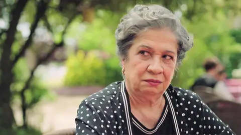 El primer encuentro entre Gülben y la madre de Esat, ¿un acierto? Mejores momentos | 57 de enero