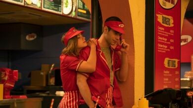 Así es 'A través de mi ventana', el nuevo fenómeno romántico que protagonizan Clara Galle y Julio Peña 