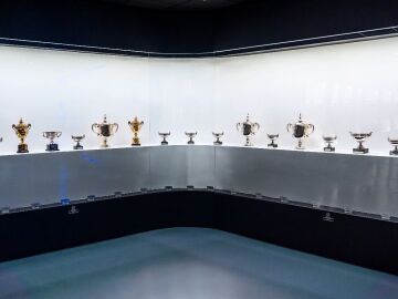Los trofeos de Grand Slam de Nadal en su museo en Manacor