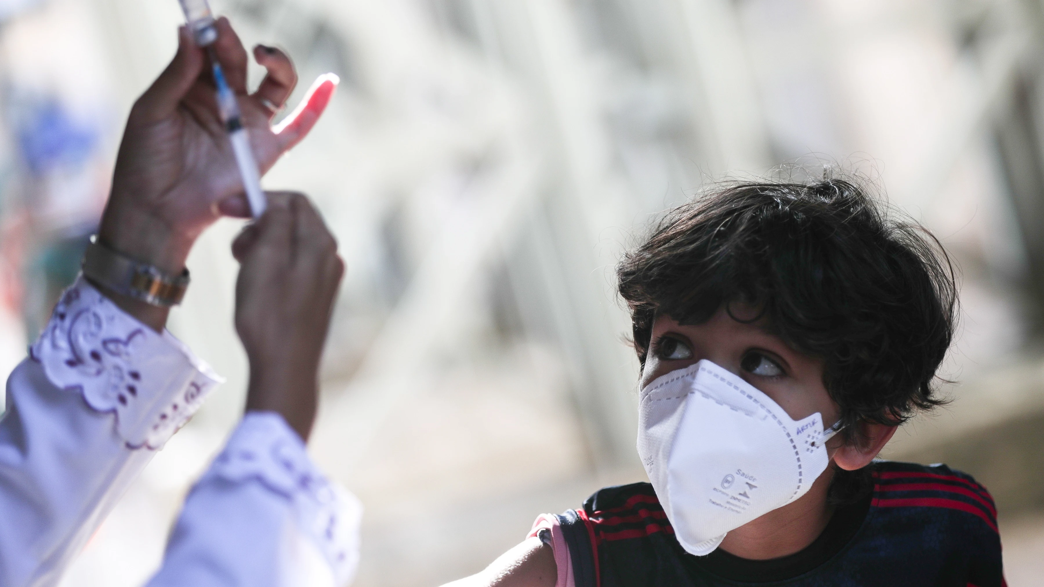 La vacuna de Pfizer contra el coronavirus para menores de 5 a&ntilde;os podr&iacute;a estar disponible a final de mes