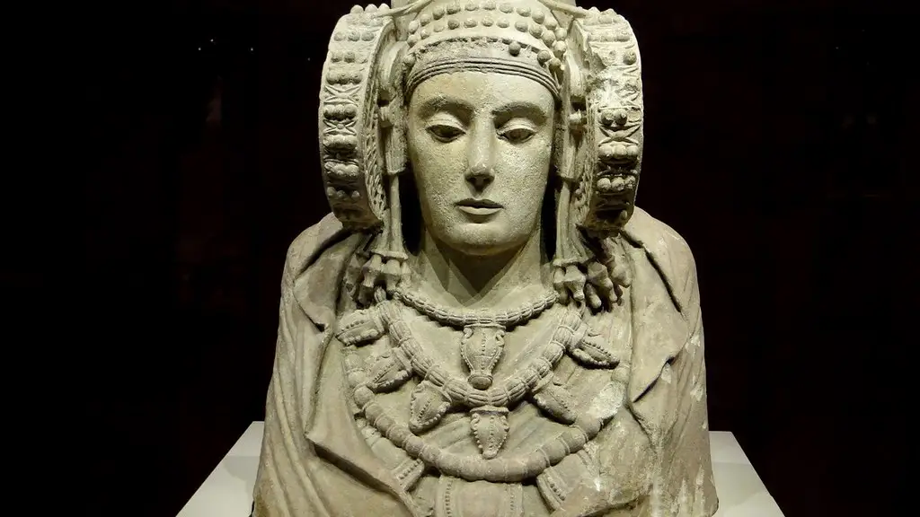 Efem&eacute;rides de hoy 8 de febrero de 2022: Dama de Elche 