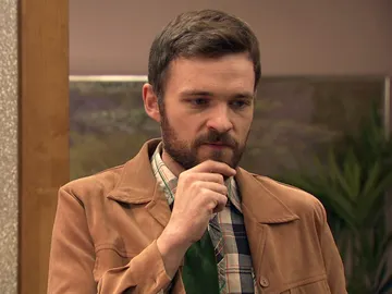 Medina, dispuesto a todo: “Carlos tiene un secreto y lo voy a descubrir” Medina, dispuesto a todo: “Carlos tiene un secreto y lo voy a descubrir”