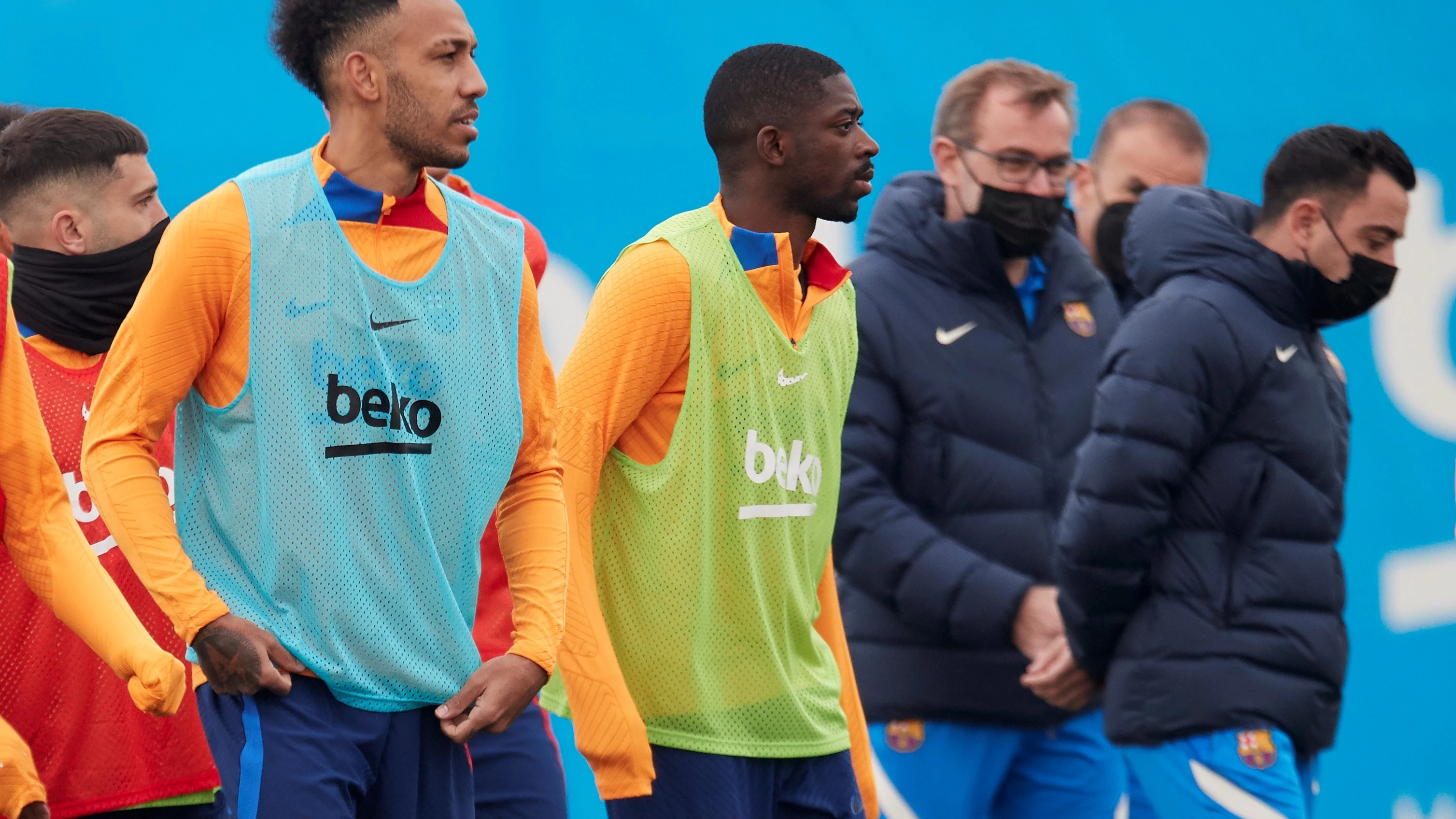 Xavi recula con Dembel&eacute; y le convoca para el Atl&eacute;tico: "No nos podemos pegar un tiro en el pie"
