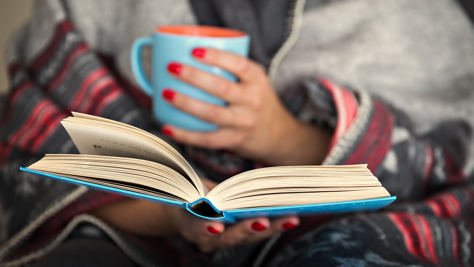 ¿Qué tiene el libro de La Vecina Rubia que tanto engancha?
