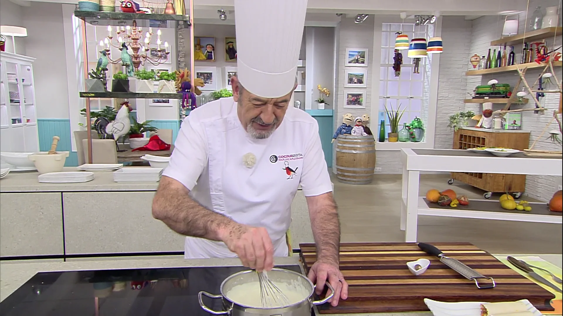 La bechamel al punto, de Karlos Argui&ntilde;ano