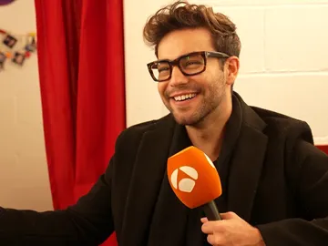 Agoney reacciona al mensaje de Olly Alexander, vocalista de Years & Years Agoney reacciona al mensaje de Olly Alexander, vocalista de Years & Years
