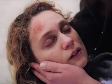 Inci muere en los brazos de Han: “Cuidarás bien de nuestro hijo” Inci muere en los brazos de Han: “Cuidarás bien de nuestro hijo”