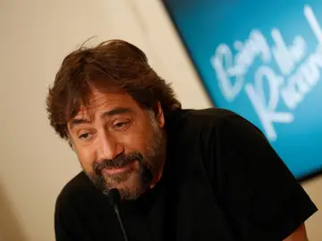 Rueda de prensa de Javier Bardem tras su nominación al Óscar Rueda de prensa de Javier Bardem tras su nominación al Óscar