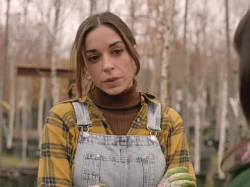 Coral comparte su dolor con Paloma: “Ver a mi madre es recordar que nunca me quiso” Coral comparte su dolor con Paloma: “Ver a mi madre es recordar que nunca me quiso”