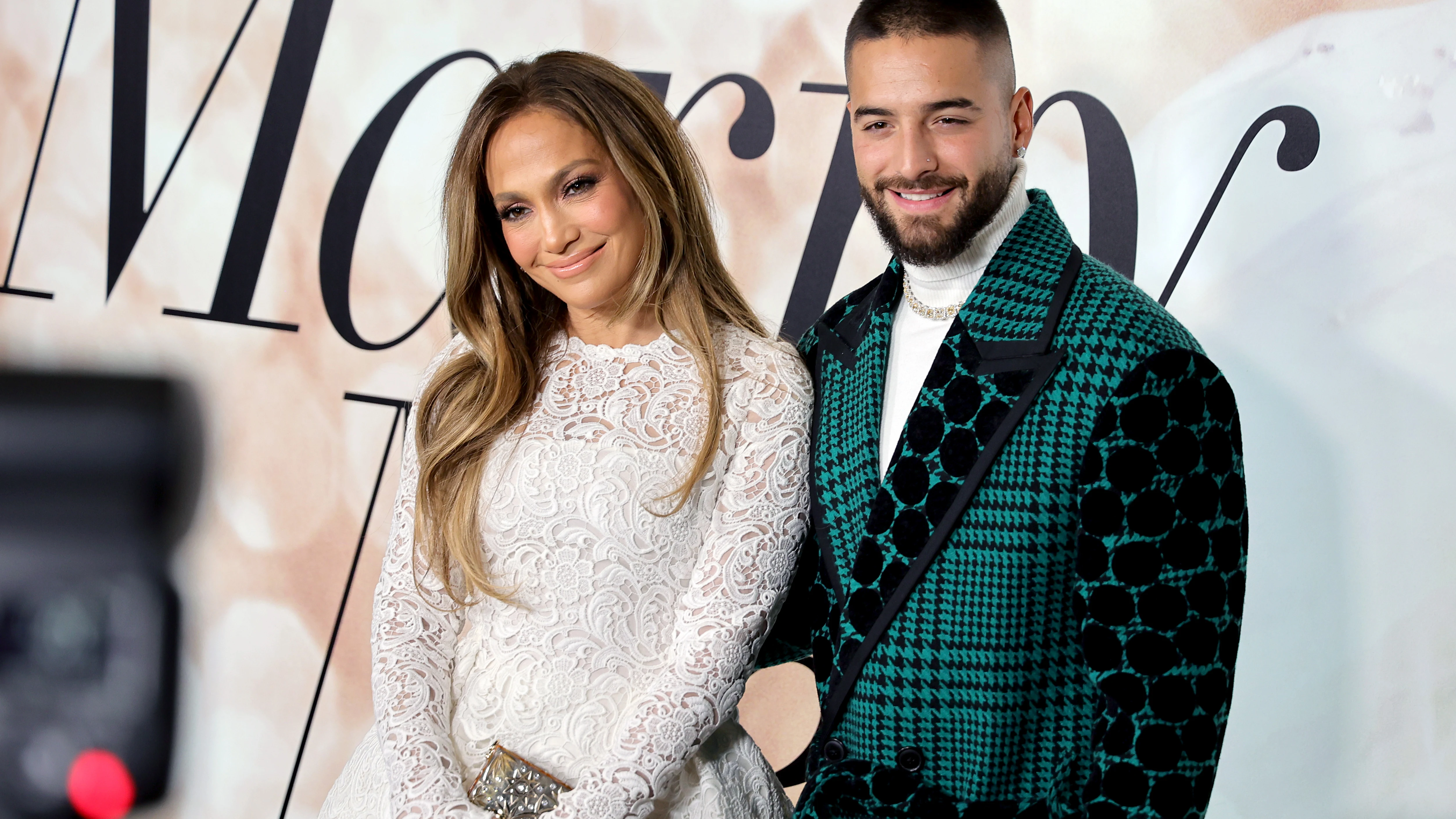 Jennifer Lopez y Maluma en la presentación de 'Cásate Conmigo' Jennifer Lopez y Maluma en la presentación de 'Cásate Conmigo'
