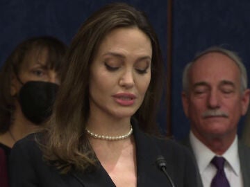 Angelina Jolie acude al Capitolio para pedir más protección a las víctimas de la violencia de género