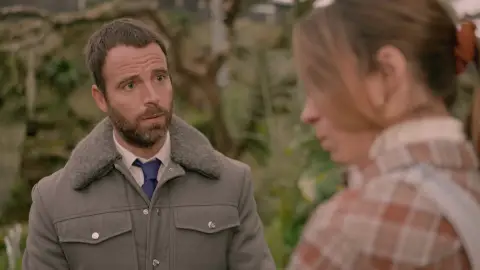 Fran, en shock tras enterarse del duro pasado entre Tina y Coral Fran, en shock tras enterarse del duro pasado entre Tina y Coral