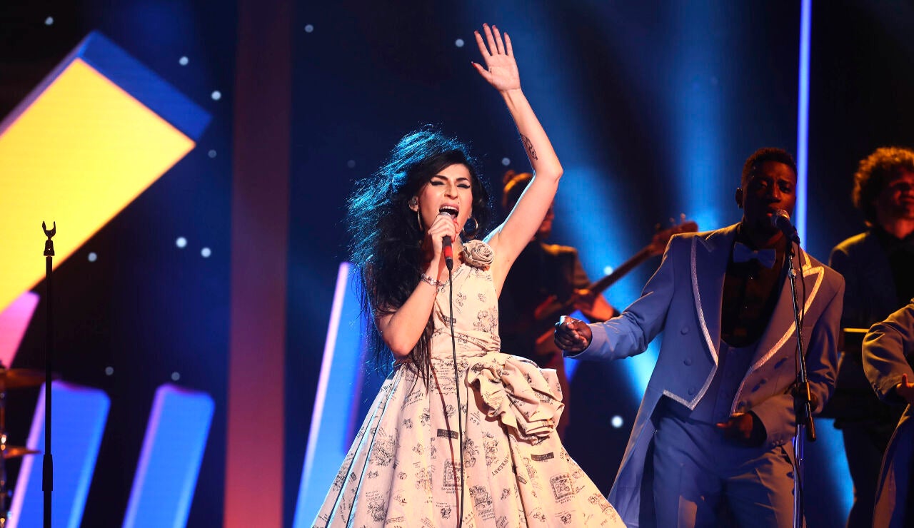 Sandra Golpe resucita a la reina del soul con ‘Tears dry on their own’ como Amy Winehouse 