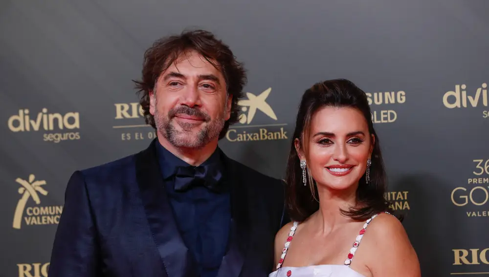 Penélope Cruz y Javier Bardem en la alfombra roja de los Premios Goya 2022