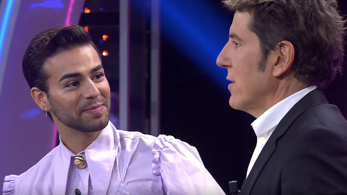 Agoney confiesa su admiración por los Jonas Brothers y se decanta por uno: "Yo fui más de Nick" Agoney confiesa su admiración por los Jonas Brothers y se decanta por uno: "Yo fui más de Nick"