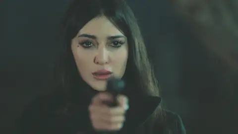 "Es urgente que Züleyha muera": todo puede cambiar en 'Tierra Amarga' 'Tierra Amarga'
