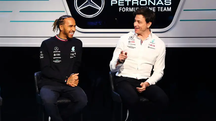 Hamilton avisa: "Si pensáis que mi final de año fue mi mejor nivel, esperad y veréis" Hamilton avisa: "Si pensáis que mi final de año fue mi mejor nivel, esperad y veréis"