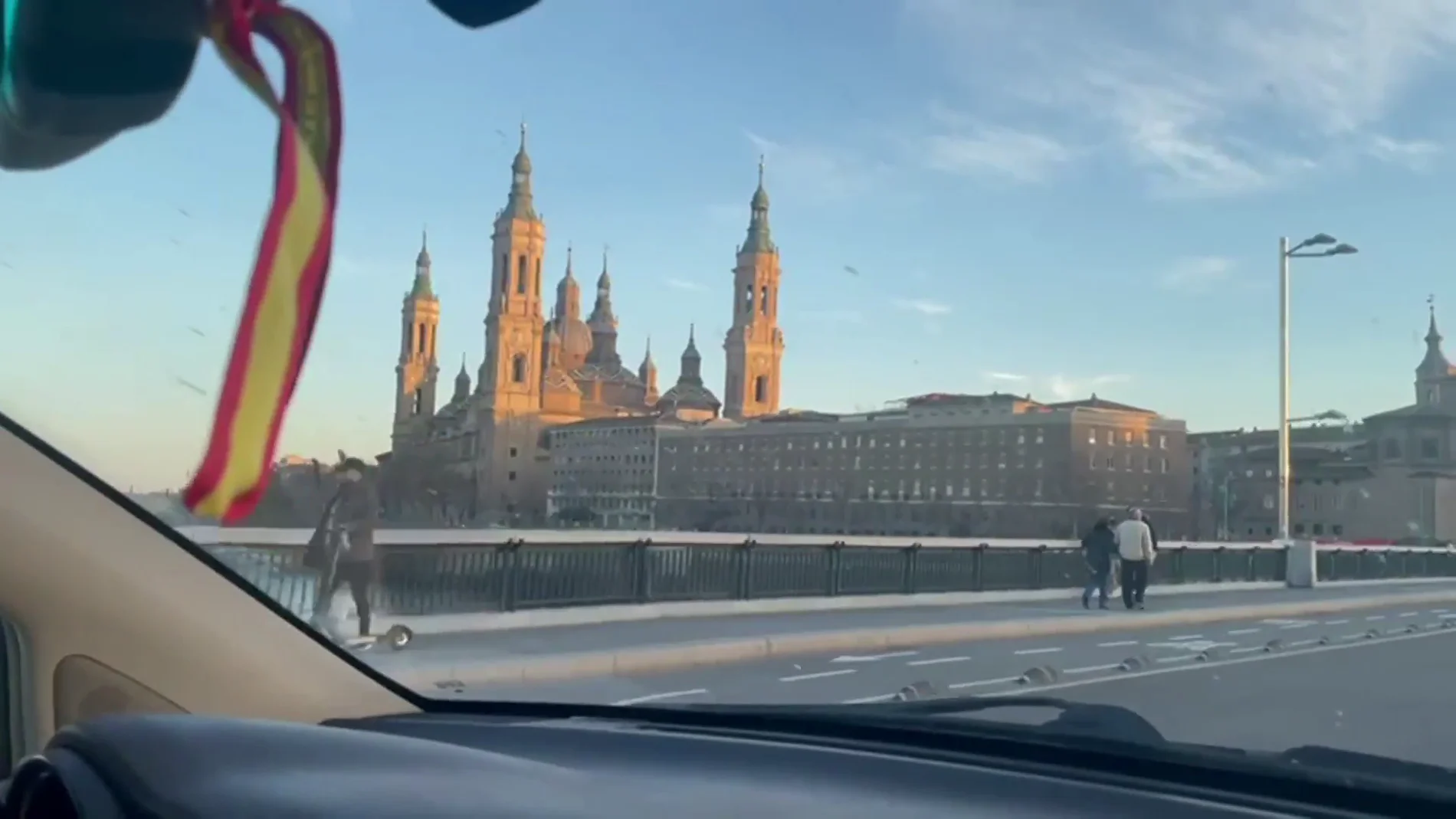 El empresario español que huyó de Ucrania con su familia hace 3 días ya ha llegado a Zaragoza