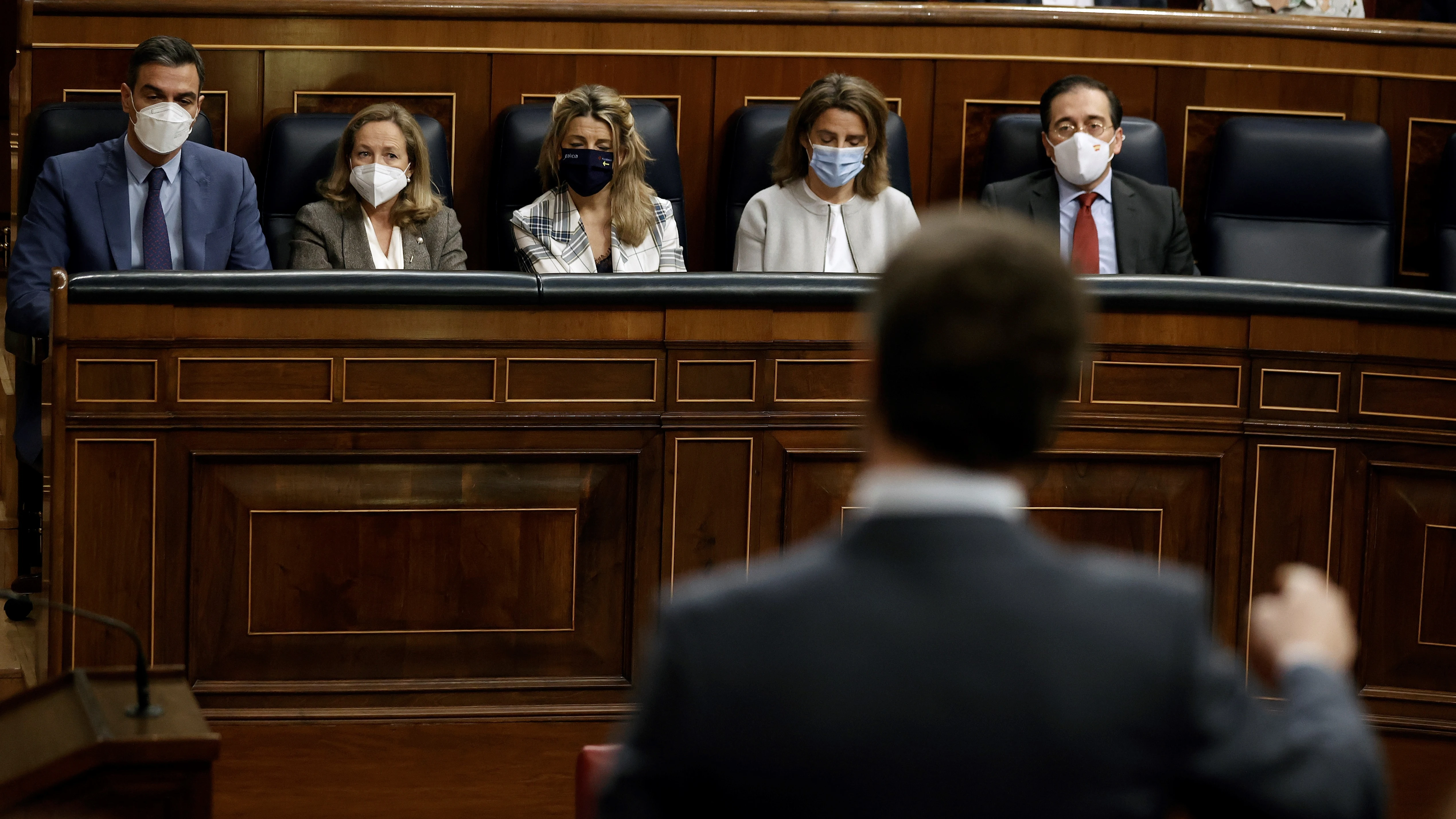 Casado y Sánchez en el Congreso de los Diputados Casado y Sánchez en el Congreso de los Diputados