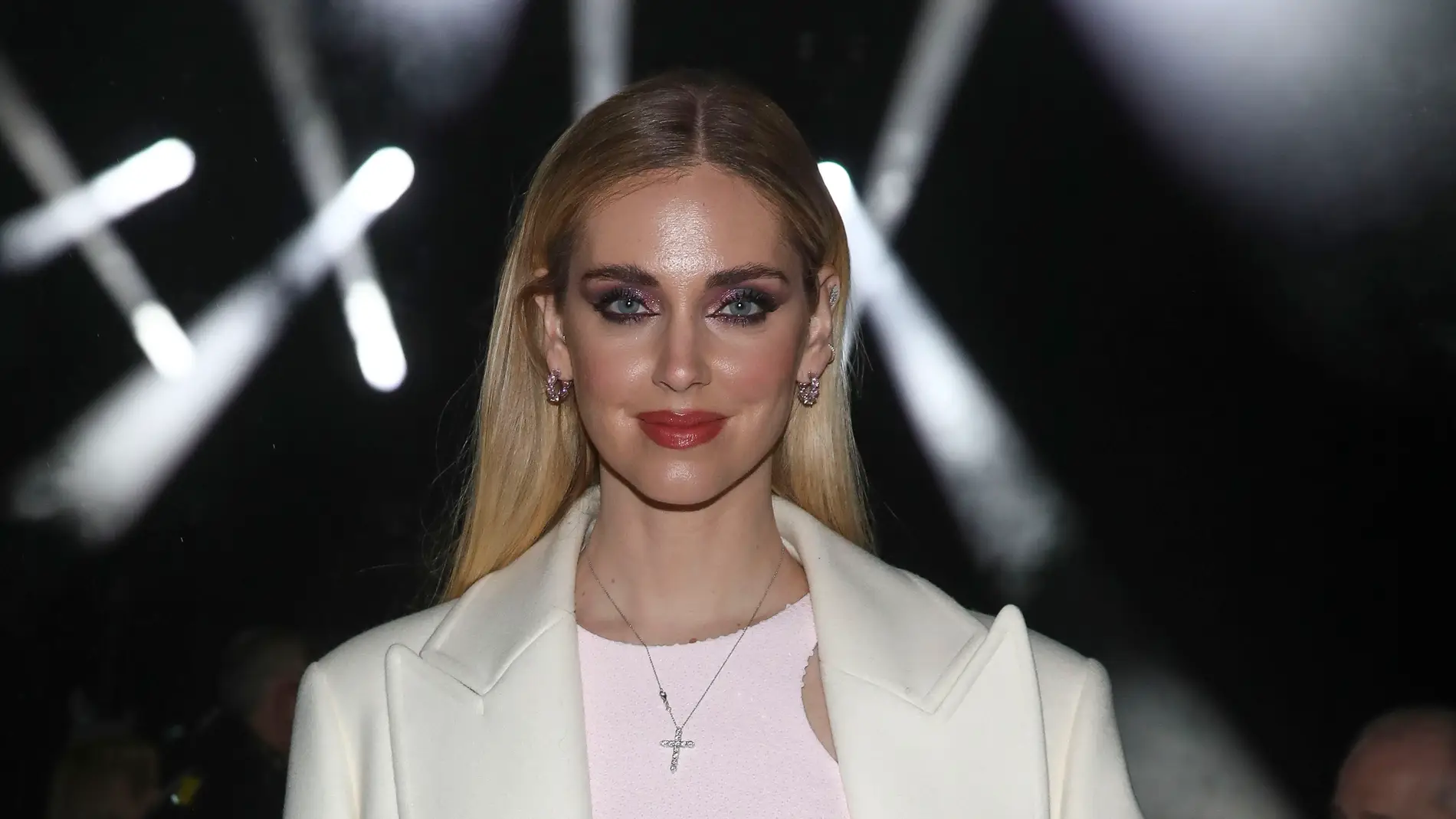 Como hacer los buns de Chiara Ferragni paso a paso Como hacer los buns de Chiara Ferragni paso a paso