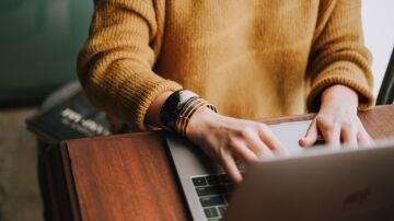 Reseñas falsas en Internet