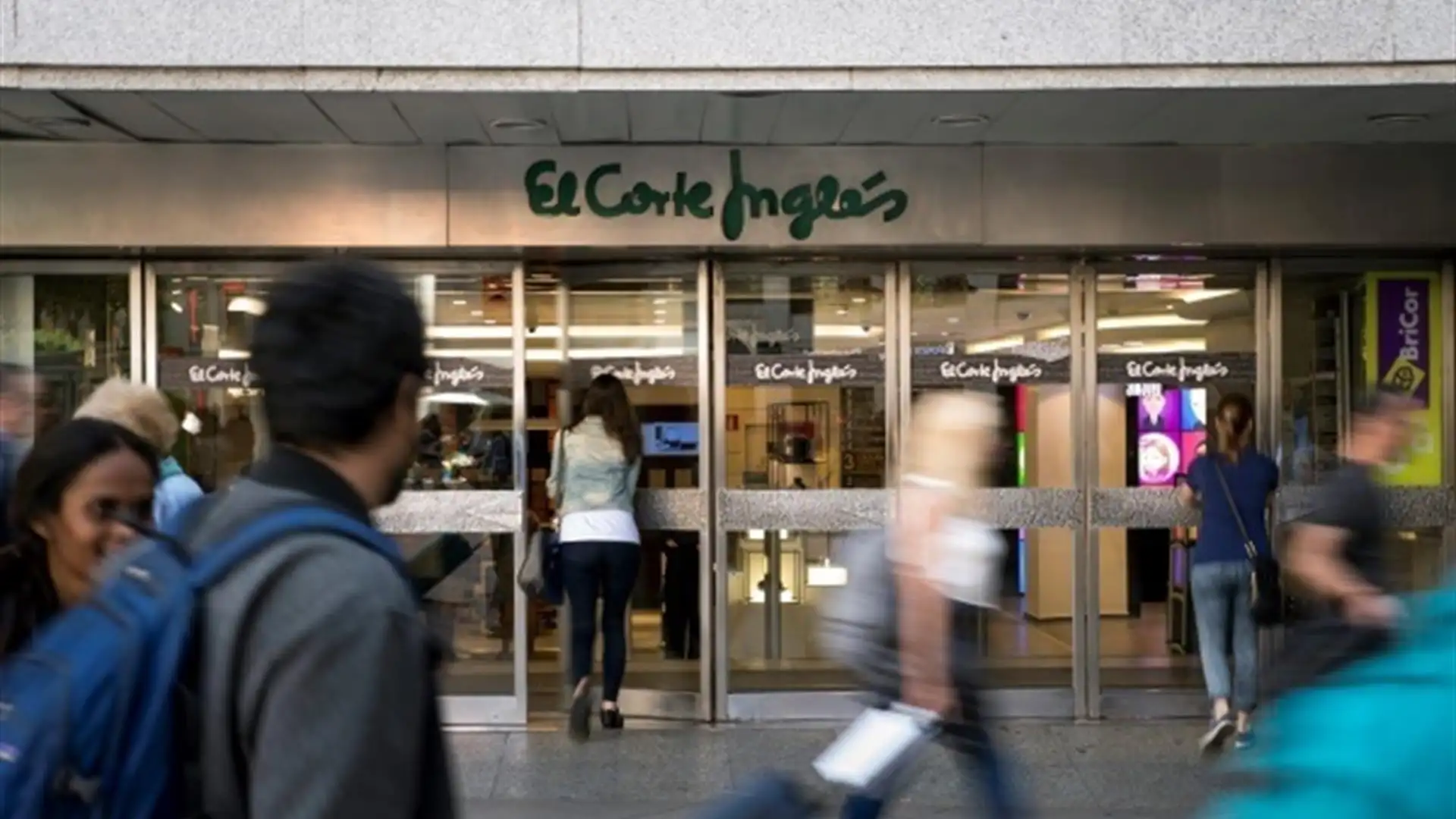 El Corte Ingl&eacute;s anuncia m&aacute;s de 90 nuevas ofertas de empleo 