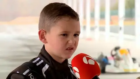 Rafael Simón domina los karts con solo 7 años: "Me gustaría llegar a la Fórmula 1" Rafael Simón domina los karts con solo 7 años: "Me gustaría llegar a la Fórmula 1"