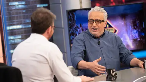 La divertida crítica de Leo Harlem a la invasión de lo británico: "Ya no ves una palabra en español" 'El Hormiguero 3.0'