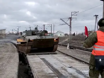 Putin envía tanques a las regiones separatistas
