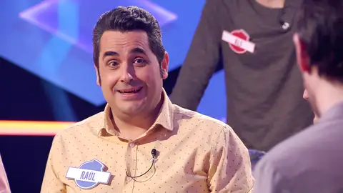 ¡Todo por amor! Raúl cuenta su experiencia intentado aprender a tocar el laúd ¡Todo por amor! Raúl cuenta su experiencia intentado aprender a tocar el laúd