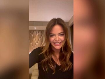 &ldquo;Llegan momentos muy emocionantes&rdquo;: Hilal Altınbilek, Z&uuml;leyha en 'Tierra Amarga', nos invita a no perdernos el cap&iacute;tulo especial de esta noche 