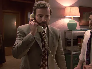 Avance ‘Amar es para siempre’: La Plaza de los Frutos vive su particular 23-F Avance ‘Amar es para siempre’: La Plaza de los Frutos vive su particular 23-F