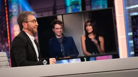 Robert Pattinson habla de la escena en la que se tenía que quitar la camiseta en 'Crepúsculo' 'El Hormiguero 3.0'