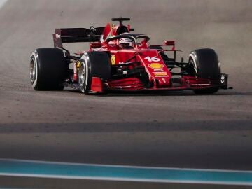El Ferrari de Leclerc en los test de pretemporada en Montmeló