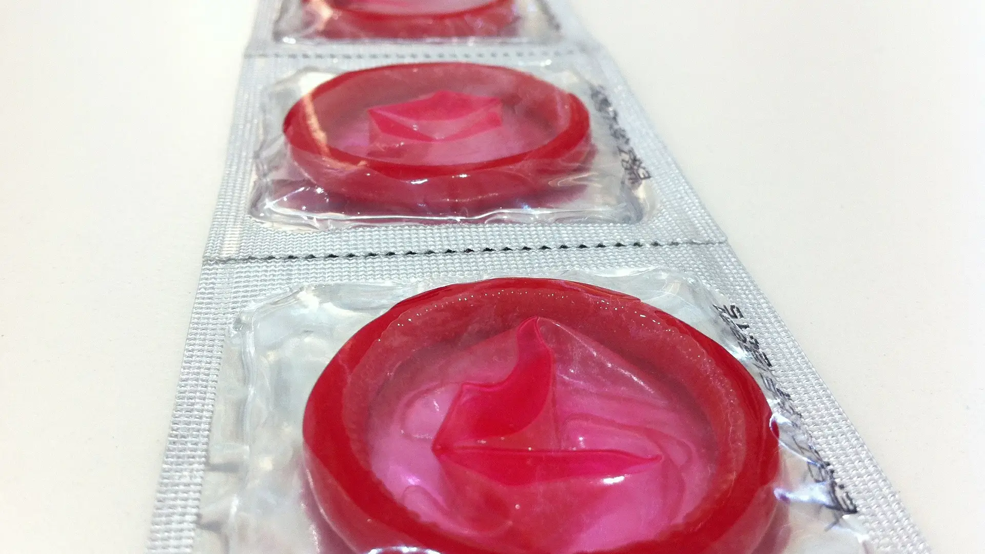 Estados Unidos lanzará un condón para sexo anal Estados Unidos lanzará un condón para sexo anal
