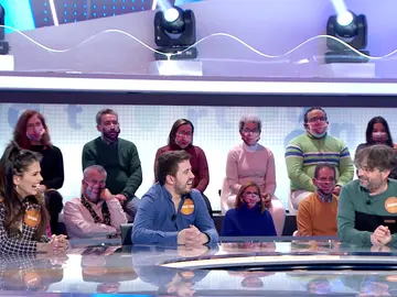 El zasca de Jordi Évole a Orestes tras su última “victoria descafeinada” en ‘El Rosco’ El zasca de Jordi Évole a Orestes tras su última “victoria descafeinada” en ‘El Rosco’