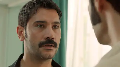 Yilmaz culpa a Demir del estado de Züleyha: “Si no sale de está lo pagarás” Yilmaz culpa a Demir del estado de Züleyha: “Si no sale de está lo pagarás”