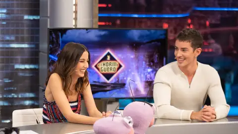 Manu Ríos recuerda sus primeros pasos como cantante... ¡en la peluquería de su madre! Manu Ríos recuerda sus primeros pasos como cantante... ¡en la peluquería de su madre!