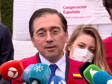 Albares dice que España &quot;hará todo lo posible&quot; para evacuar a los españoles de Ucrania