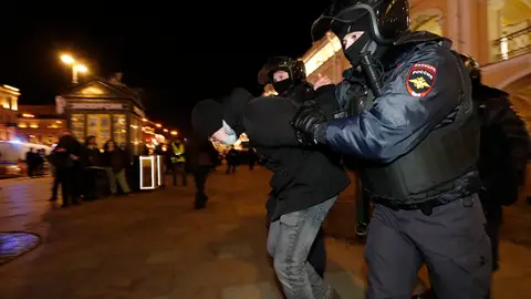 Guerra Rusia-Ucrania: refugiados, sanciones, situación en Kiev y Járkov y negociaciones Guerra Rusia-Ucrania: refugiados, sanciones, situación en Kiev y Járkov y negociaciones