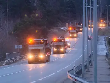 El segundo convoy de españoles evacuados de Ucrania llega a Cracovia