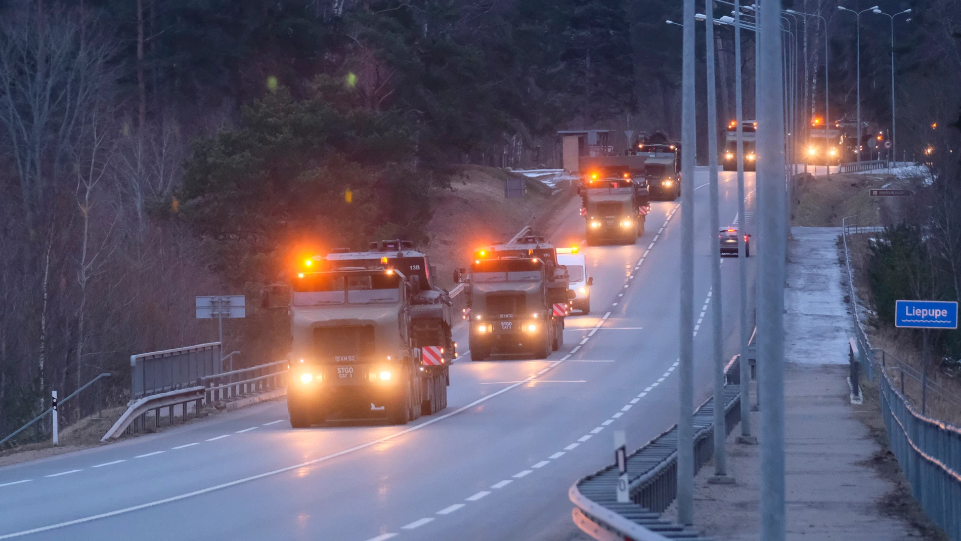 El segundo convoy de españoles evacuados de Ucrania llega a Cracovia
