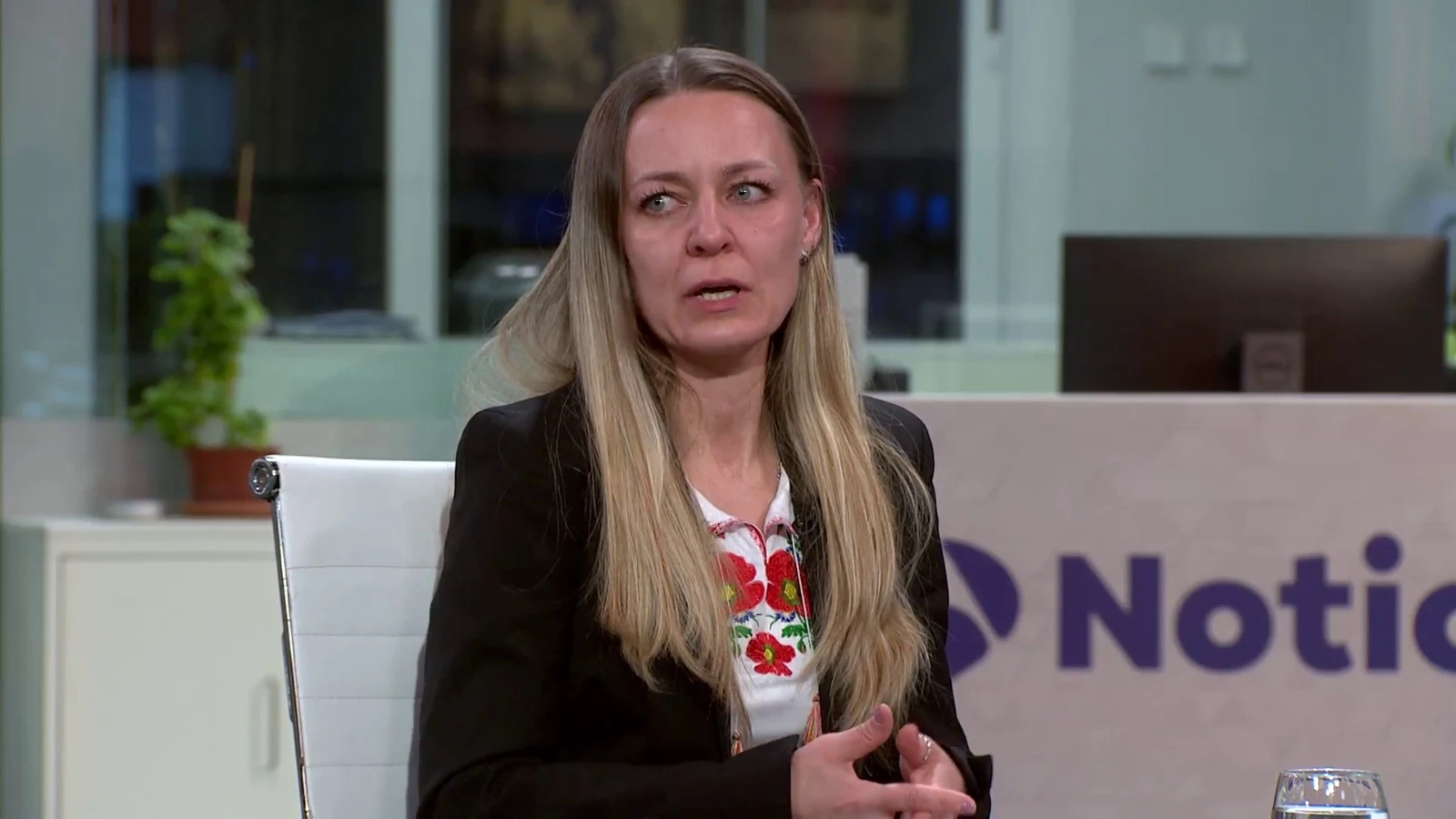 Las lágrimas de Iryna Vedenova al ver el sufrimiento de Ucrania: "No entiendo como se puede hacer daño a tanta gente" Las lágrimas de Iryna Vedenova al ver el sufrimiento de Ucrania: "No entiendo como se puede hacer daño a tanta gente"