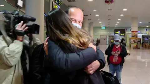 Lluís Cortés, a su llegada al aeropuerto Lluís Cortés, a su llegada al aeropuerto