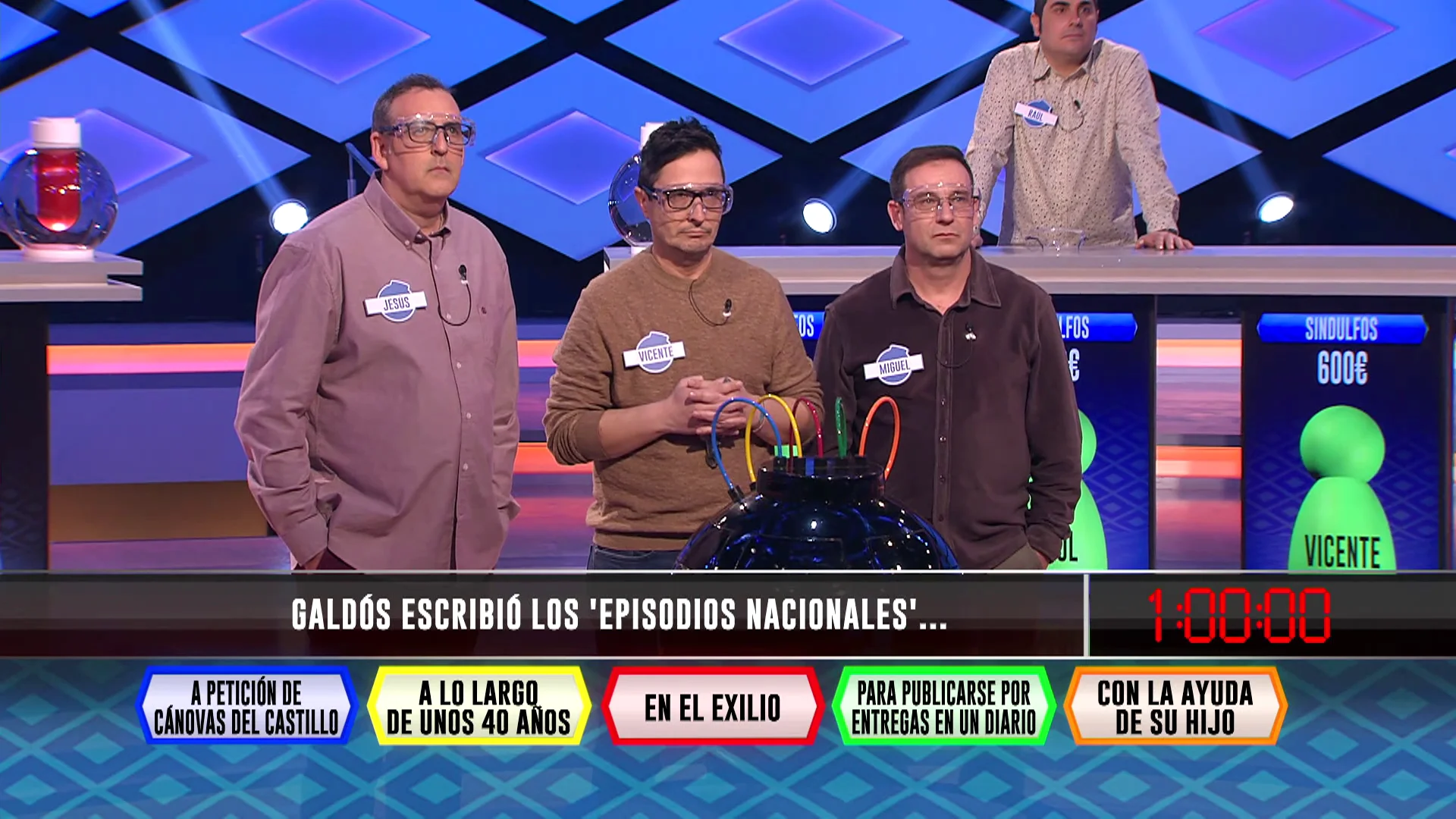¡Sobresaliente en literatura! Los ‘Sindulfos’ ganan la bomba de cristal con una pregunta sobre Galdós ¡Sobresaliente en literatura! Los ‘Sindulfos’ ganan la bomba de cristal con una pregunta sobre Galdós