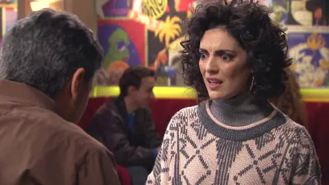 El bonito gesto de amor de Ismael hacia Penélope aviva el enfado de Lucía El bonito gesto de amor de Ismael hacia Penélope aviva el enfado de Lucía