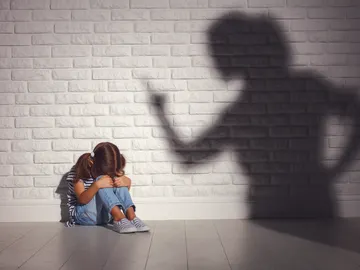 ¿Por qué no son efectivos ni recomendables los castigos y premios a nuestros hijos? ¿Por qué no son efectivos ni recomendables los castigos y premios a nuestros hijos?